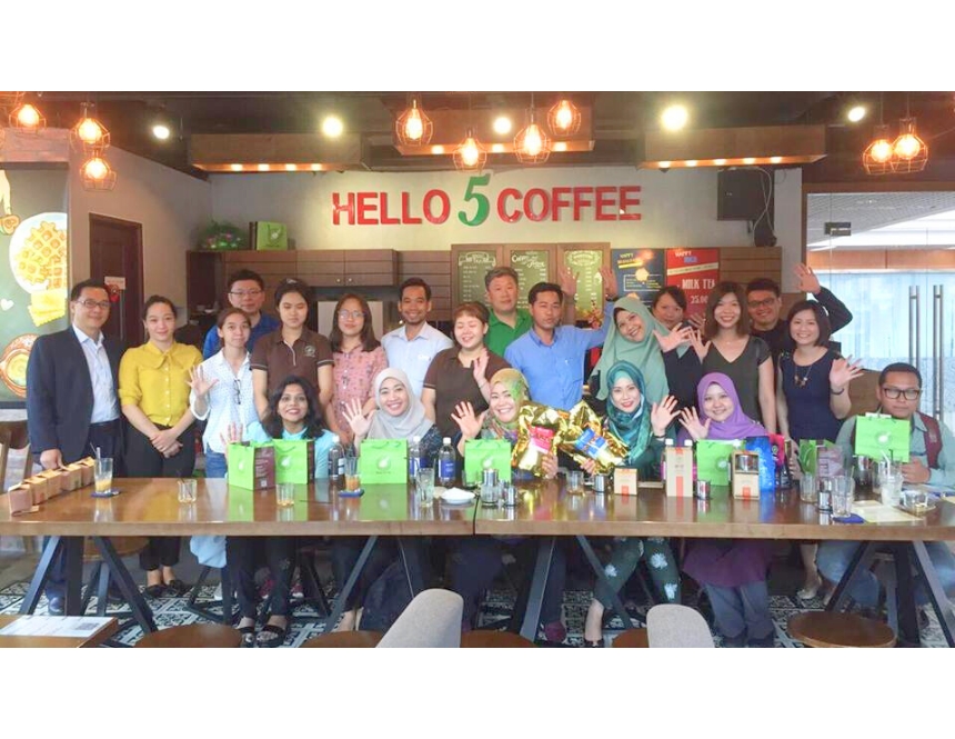 HELLO 5 COFFEE