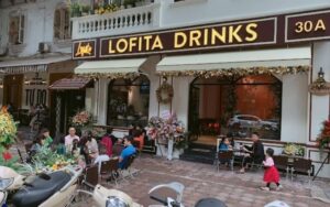 Lofita Coffee luôn đông khách bất kể thời gian nào trong năm.
