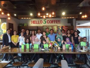 cua hang hello5